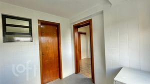 Image 38 - 477000
