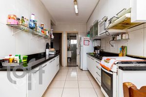 Image 28 - 478315