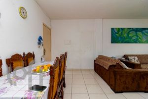 Image 14 - 478315