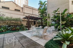 Image 13 - 478518
