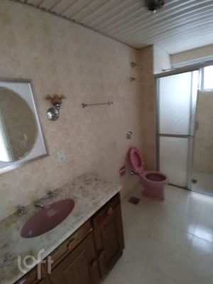 Image 4 - 479737