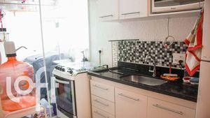 Image 12 - 480395