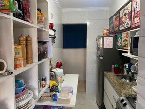 Image 7 - 480970