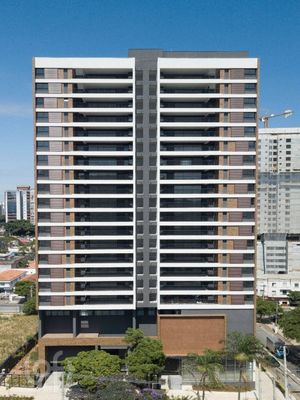Image 8 - 482505