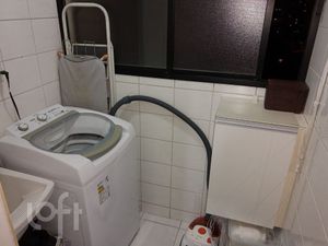 Image 10 - 482791