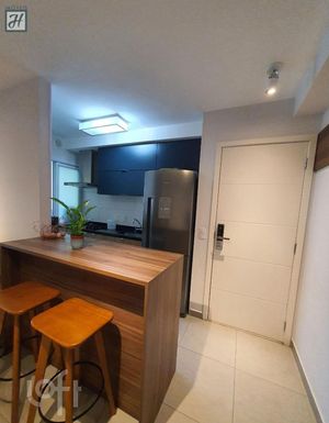 Image 1 - 483582