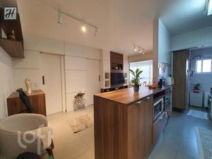Image 11 - 483582
