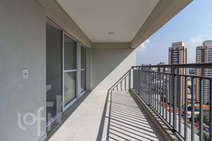 Image 16 - 483888