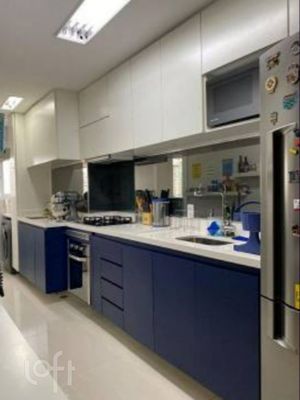 Image 10 - 484661