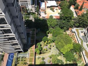 Image 15 - 486090