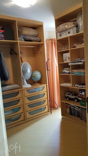 Image 19 - 486485