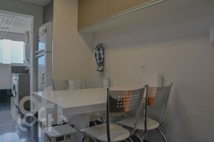 Image 14 - 486724