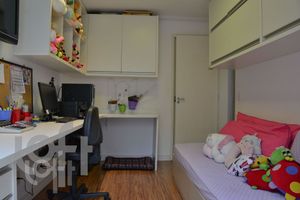 Image 34 - 486724