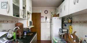 Image 24 - 486770