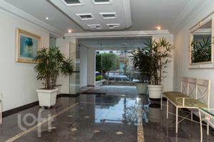 Image 16 - 486876