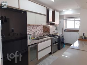 Image 11 - 487688