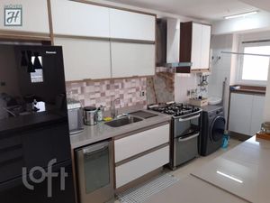 Image 9 - 487688