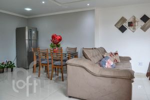 Image 19 - 487832