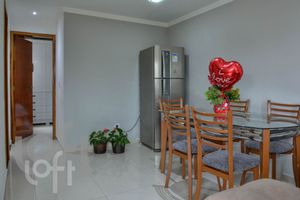 Image 30 - 487832