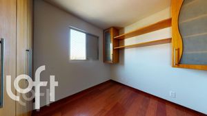 Image 37 - 487918