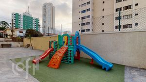 Image 4 - 488426