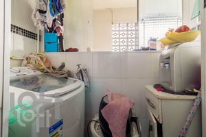 Image 17 - 489140