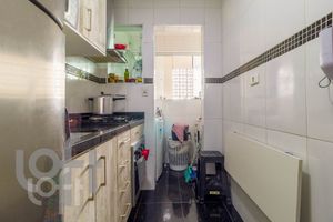 Image 18 - 489140