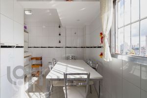 Image 14 - 489157
