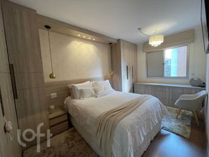 Image 9 - 489596