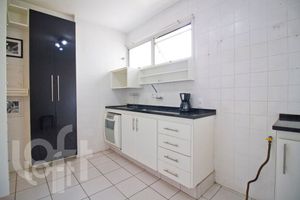 Image 11 - 489602