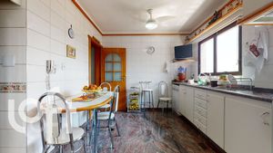 Image 21 - 490400