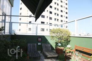 Image 4 - 490837