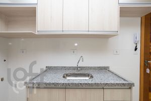 Image 21 - 491122