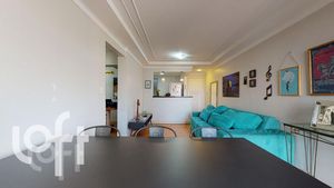 Image 11 - 491210