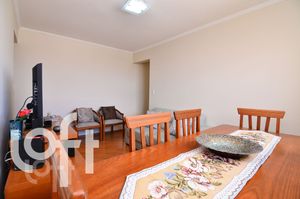 Image 10 - 491275