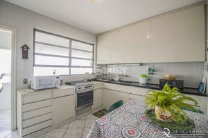 Image 13 - 491385