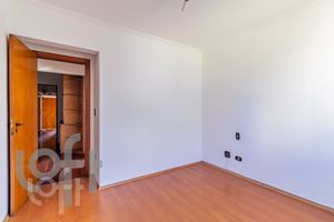 Image 21 - 491540