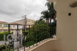 Image 19 - 491554