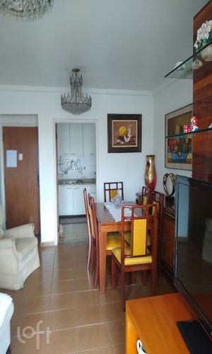 Image 30 - 491556