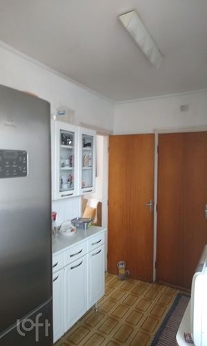 Image 4 - 491556