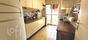 Image 6 - 491677