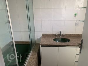 Image 8 - 491689