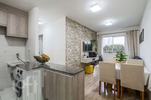 Image 17 - 491730
