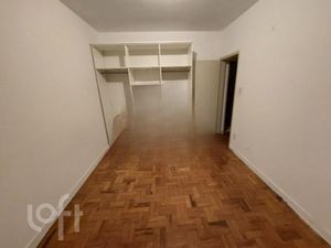 Image 8 - 491796