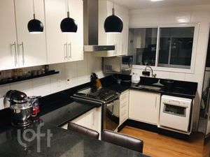 Image 19 - 492027