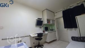 Image 10 - 492131