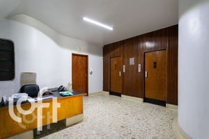Image 15 - 492313