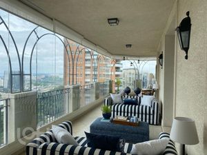 Image 10 - 497904