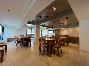 Image 51 - 497947