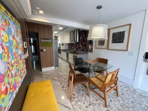 Image 9 - 497947